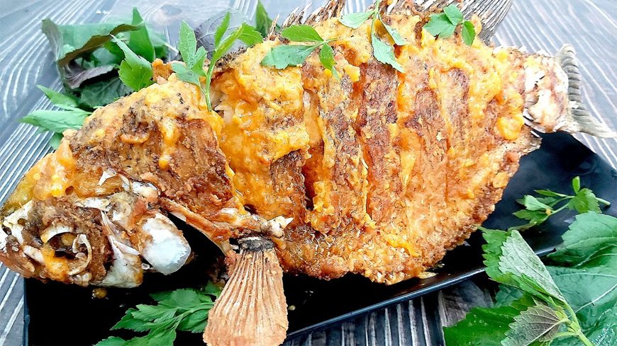 Gurami gigante frito del Delta de Mekong