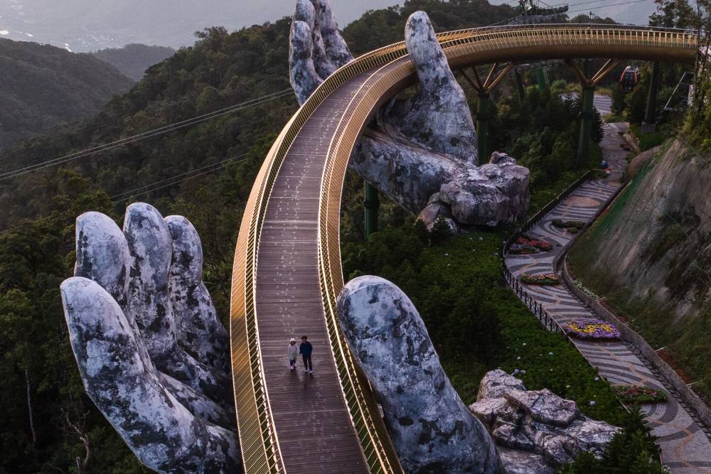 Puente Dorado de Vietnam: diseño majestuoso y único