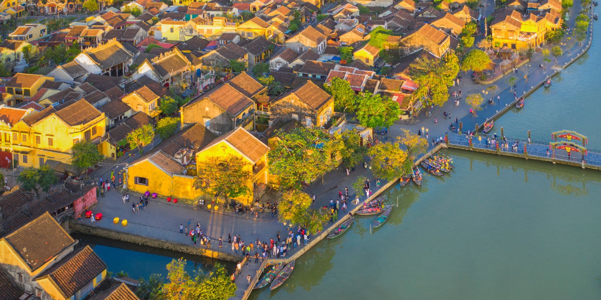 Que ver en Vietnam: Coloridos cascos antiguos